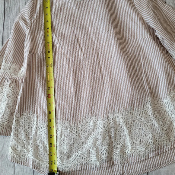 Zac and Rachel Striped Lace Boho Modest Tan White Feminine Blouse Large - Picture 8 of 9